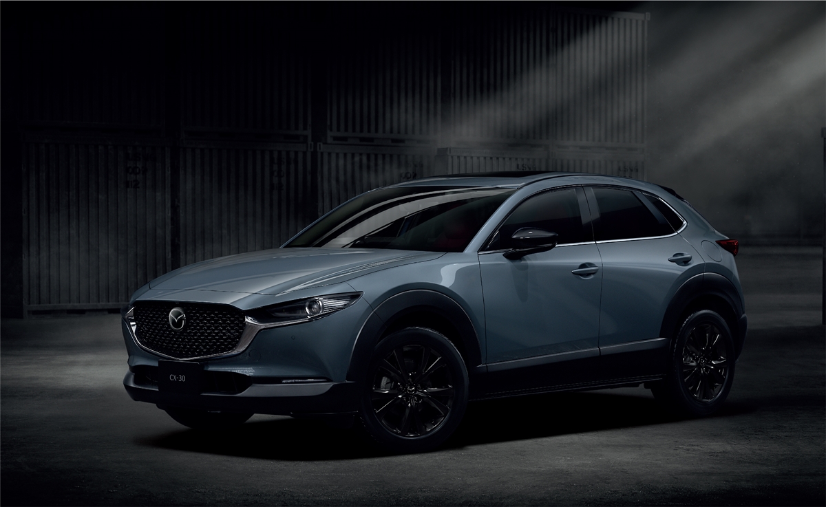 Mazda CX-3 / CX-30 รุ่นพิเศษ Carbon Edition