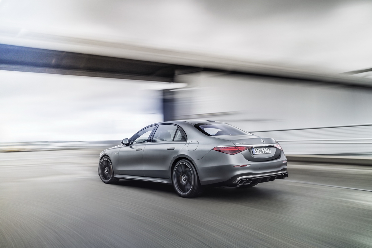 Mercedes-AMG S63 E Performance