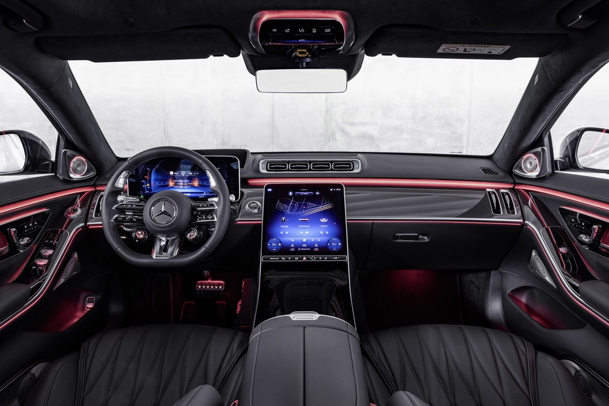Mercedes-AMG S63 E Performance