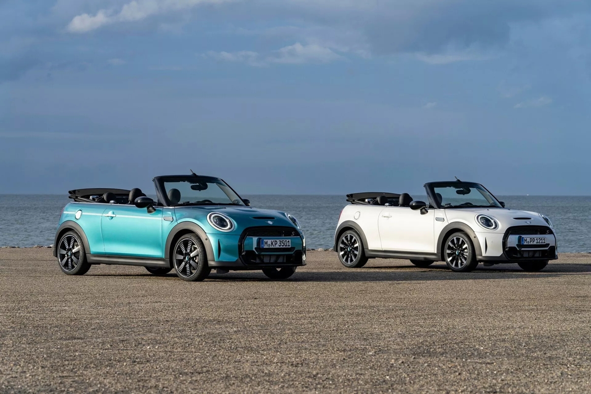 MINI Cooper Convertible Seaside Edition