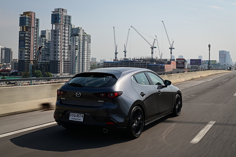 Mazda 3 Carbon Edition Sport