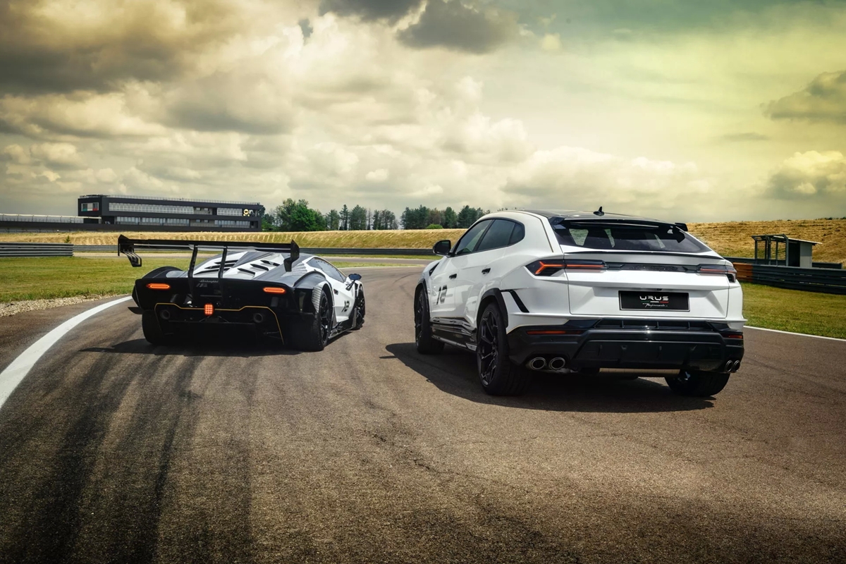 Lamborghini Urus Performante Essenza SCV12