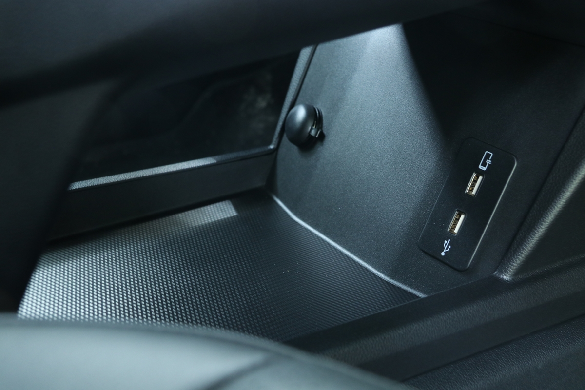 Review HAVAL JOLION Sport