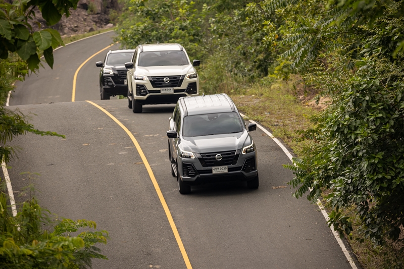 Review Nissan Terra Sport