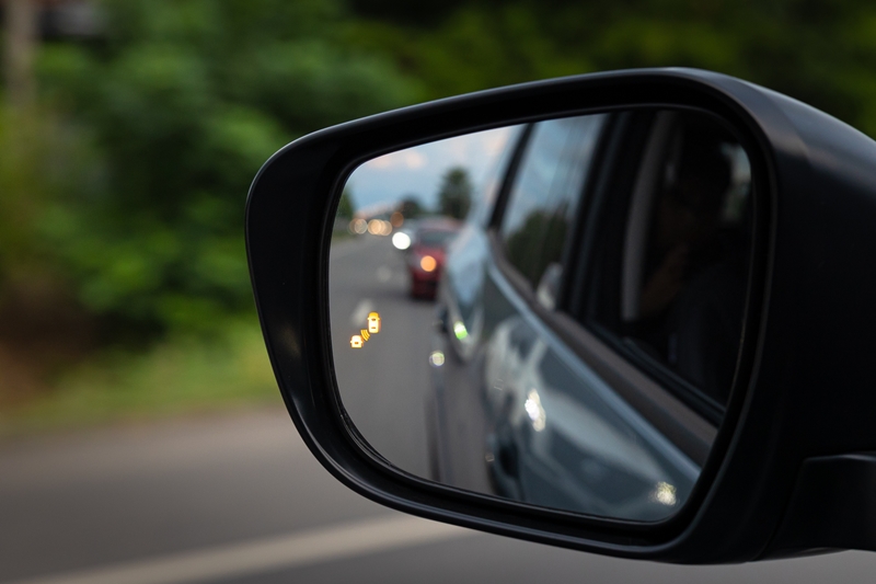 Review Nissan Terra Sport