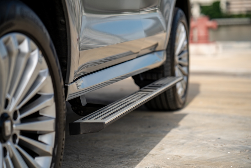 Review GWM TANK 500 Hybrid SUV