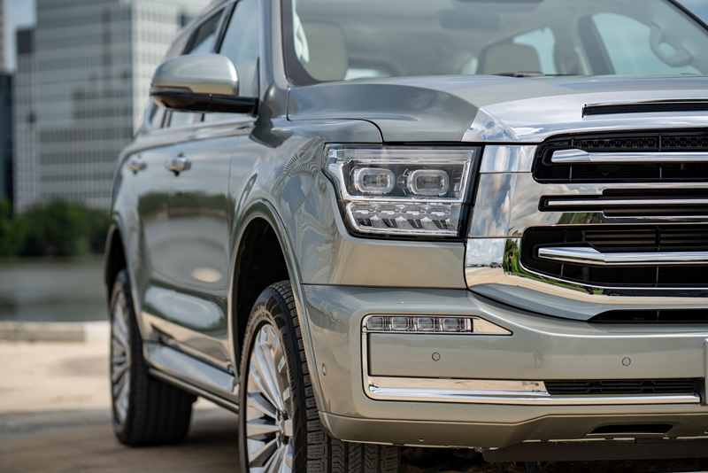 Review GWM TANK 500 Hybrid SUV