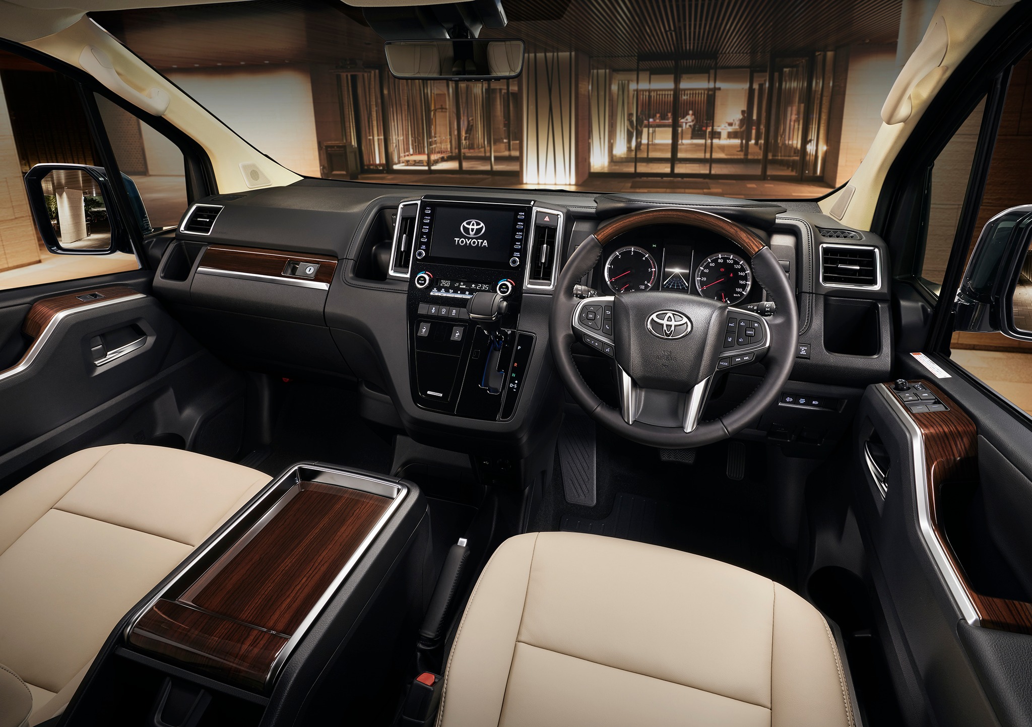 Toyota Majesty MY2024