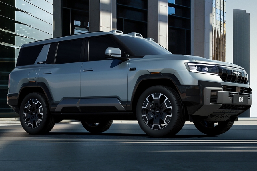 BYD Leopard 8 (Bao 8)