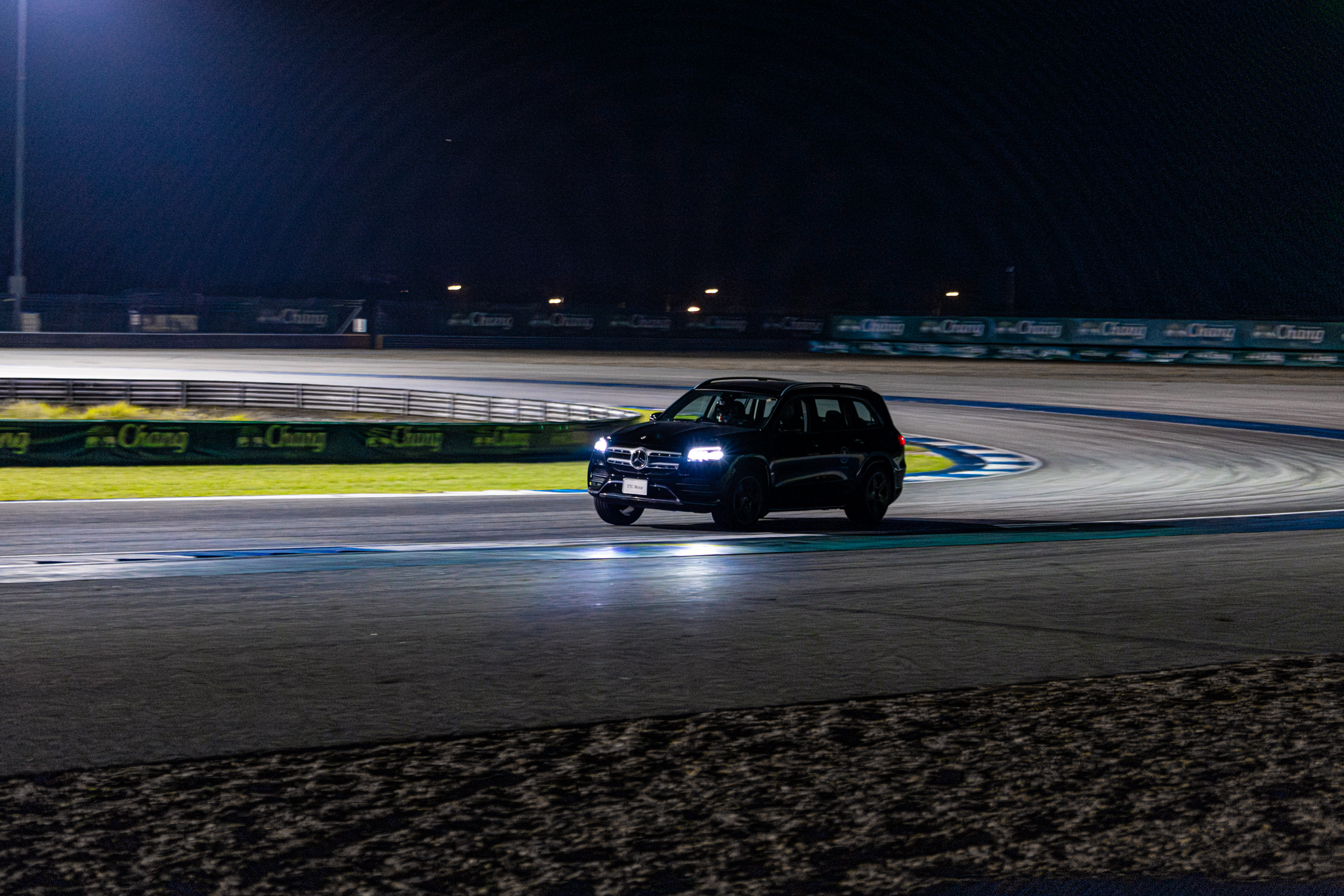 โทพาซ ดีเทลลิ่ง Night Track Day