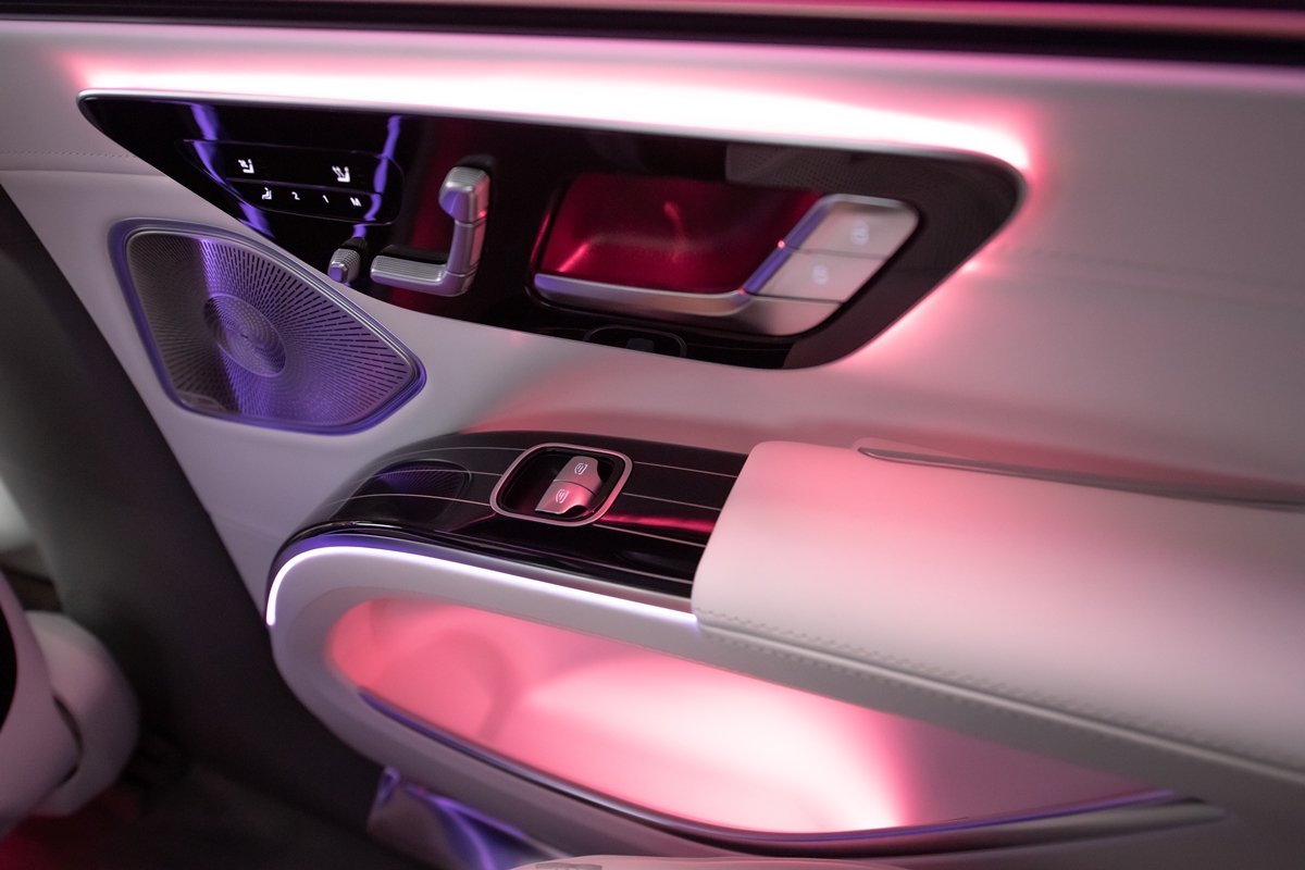 Mercedes-Maybach EQS 680 SUV