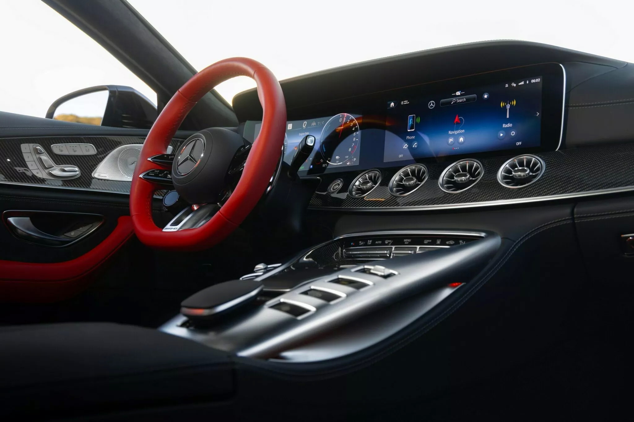 Mercedes-AMG GT 63 S E Performance 2025