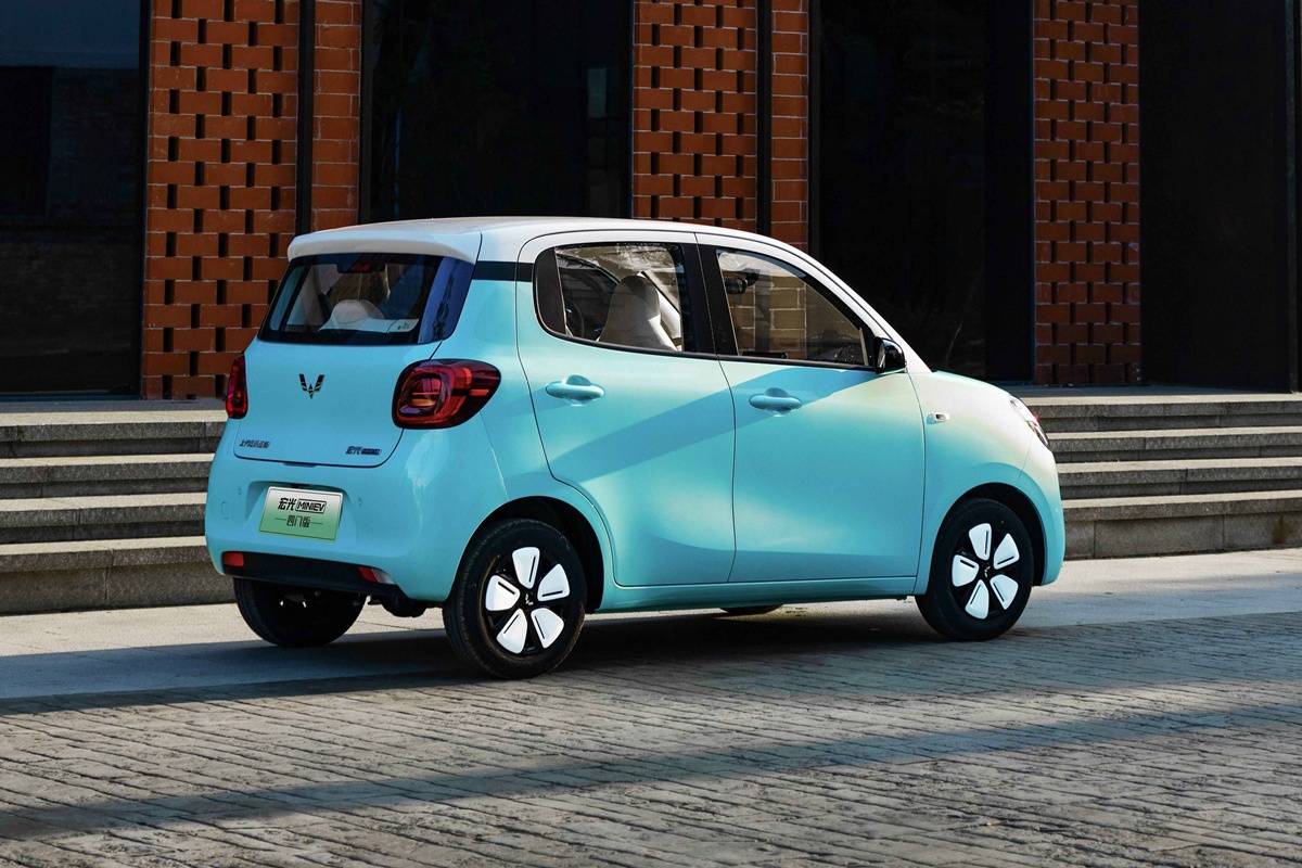 Wuling Hong Guang Mini EV รุ่น 5 ประตู 