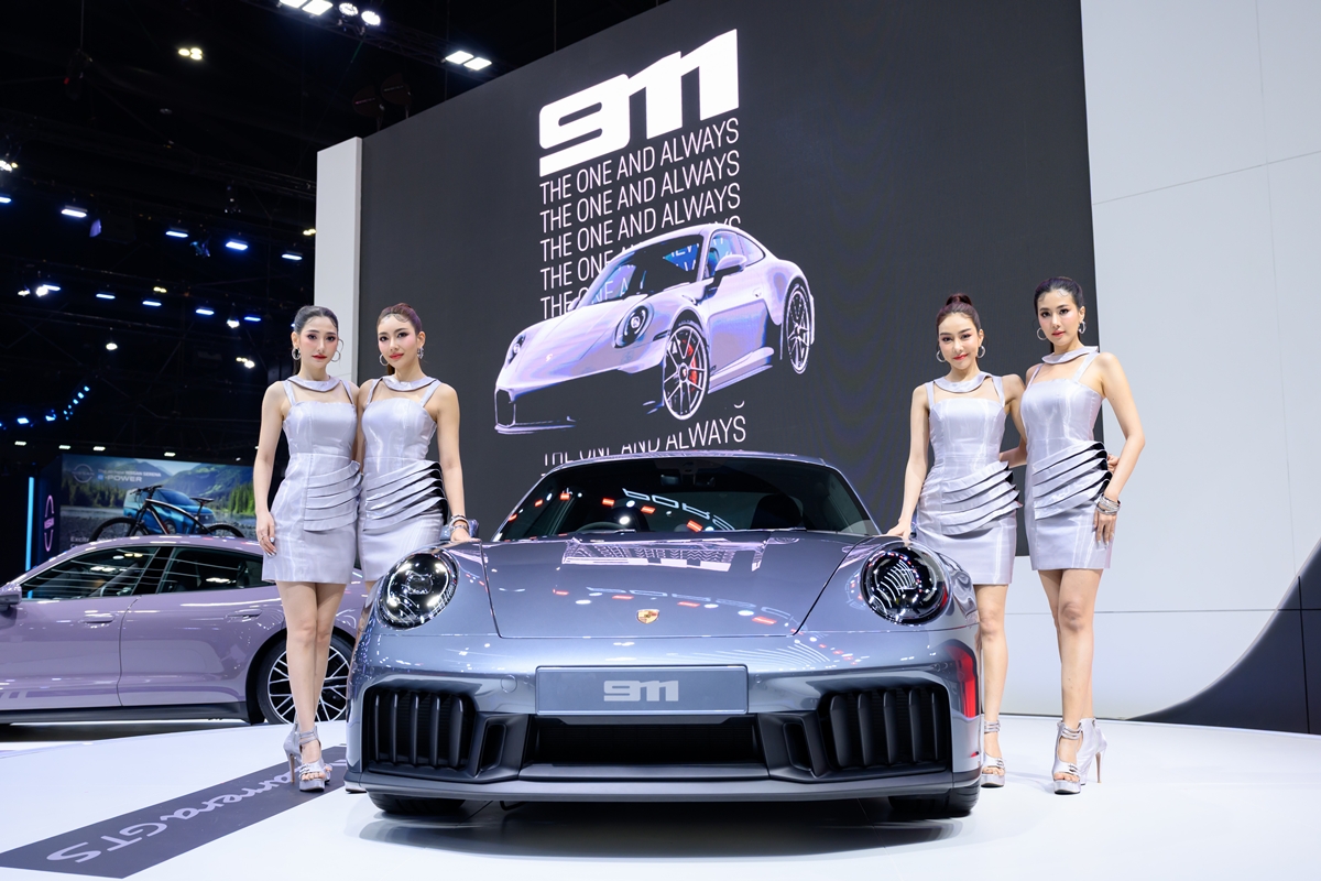 https://autostation.com/wp-content/uploads/2025/03/911-GTS.jpg