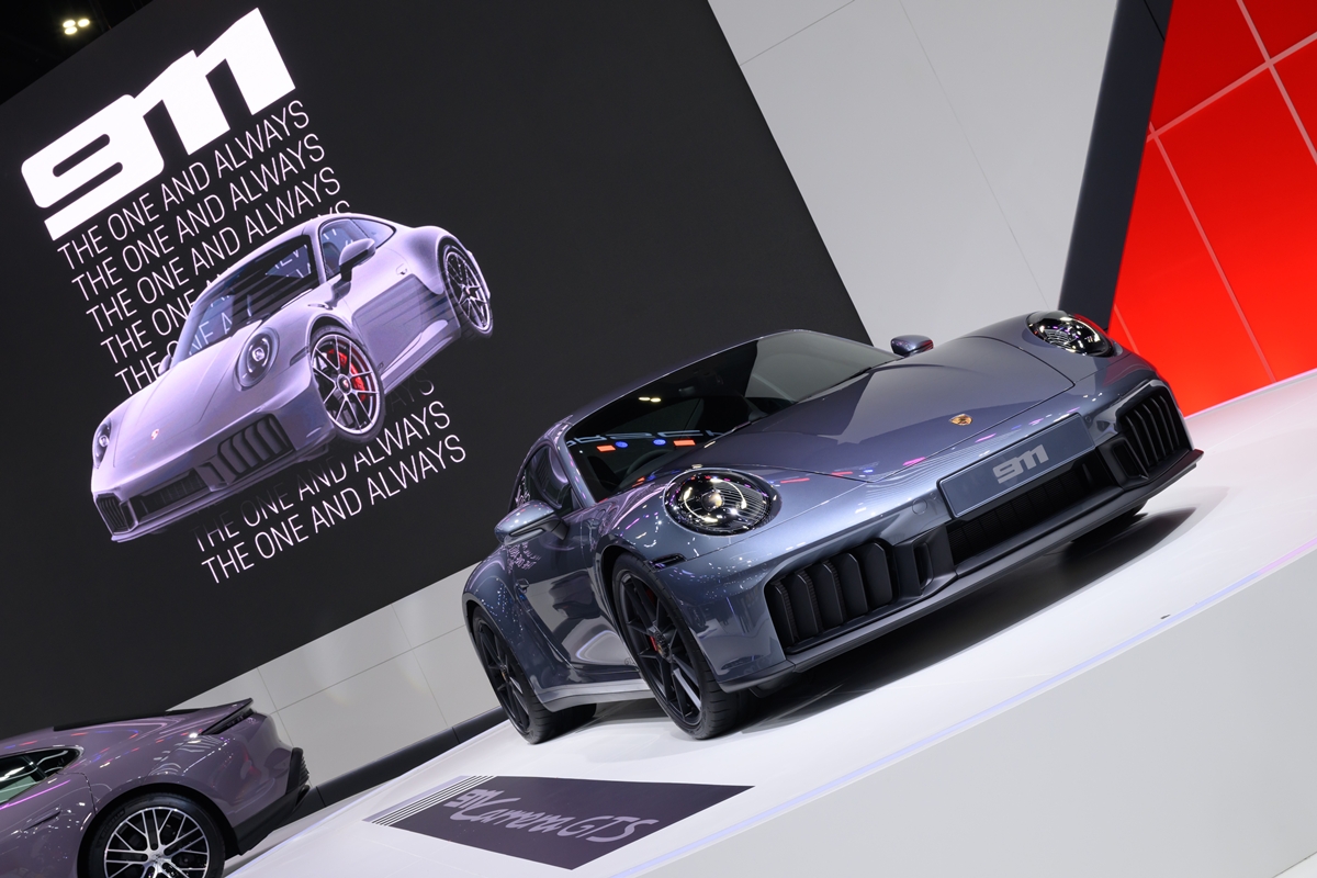 https://autostation.com/wp-content/uploads/2025/03/911-GTS4.jpg