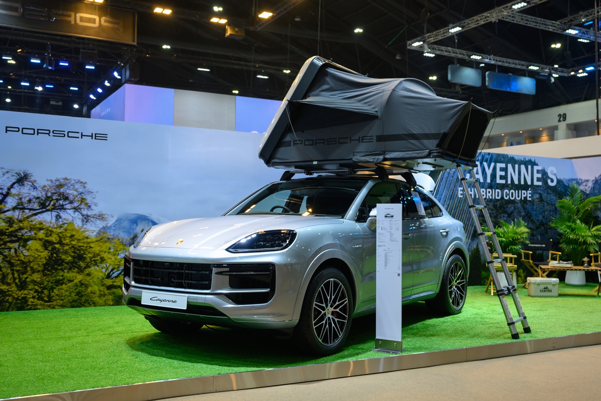 https://autostation.com/wp-content/uploads/2025/03/Cayenne-S-E-Hybrid-Coupe1.jpg