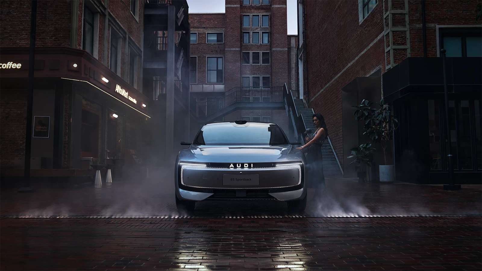 AUDI E5 Sportback ฟาสต์แบ็คไฟฟ้า