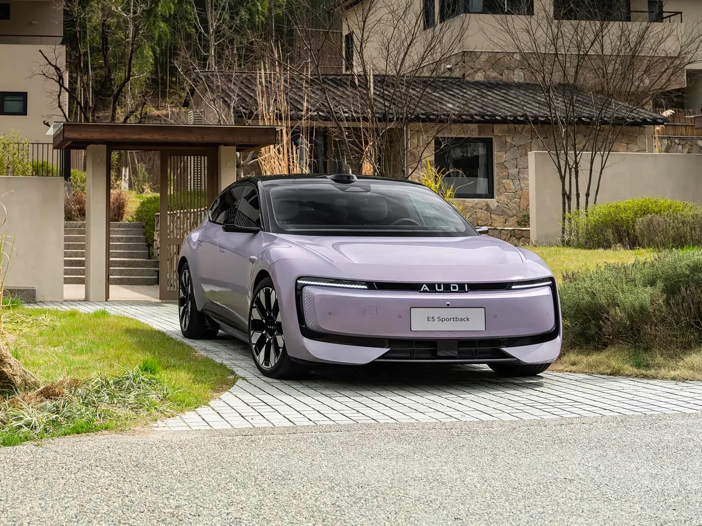 AUDI E5 Sportback ฟาสต์แบ็คไฟฟ้า