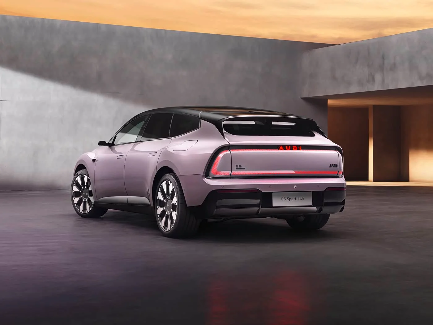 AUDI E5 Sportback ฟาสต์แบ็คไฟฟ้า