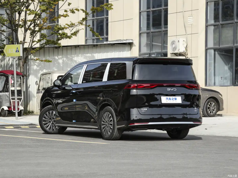 BYD M9 รุ่นปี 2026