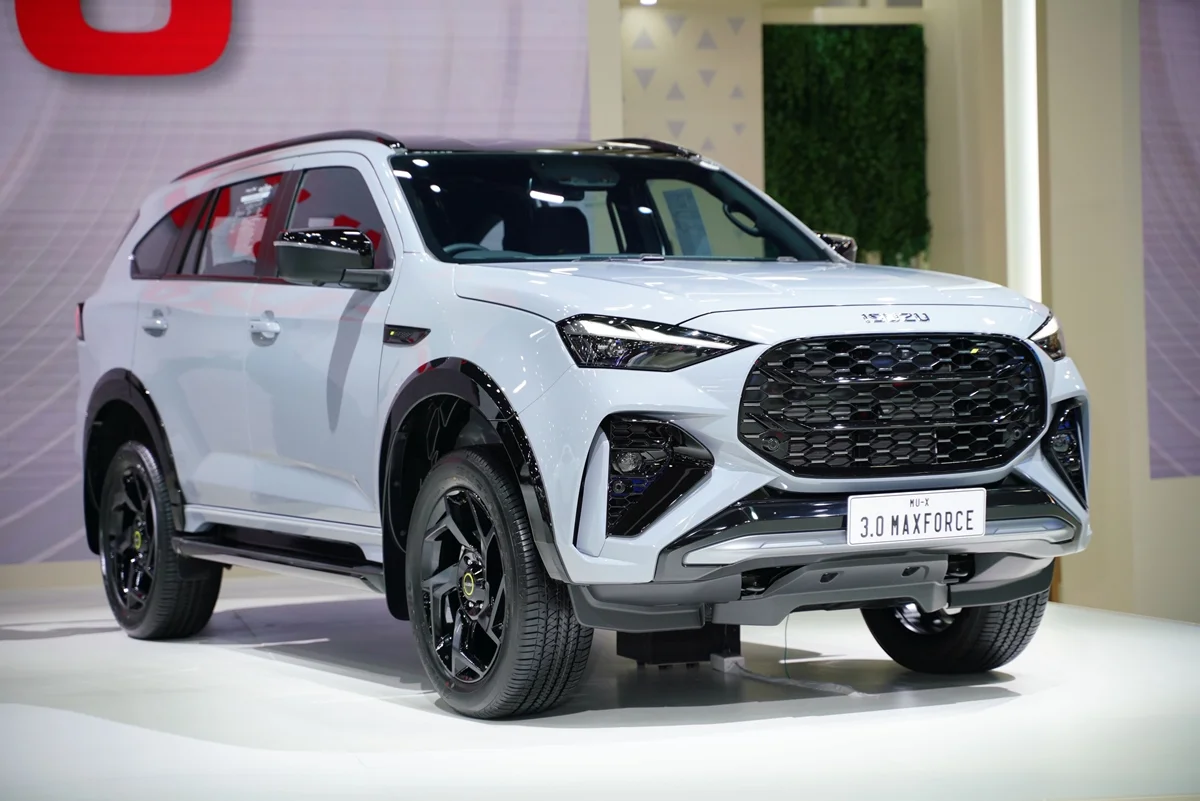 https://autostation.com/wp-content/uploads/2025/11/MU-X-RS-4WD-3.0-Ddi-MAXFORCE.webp